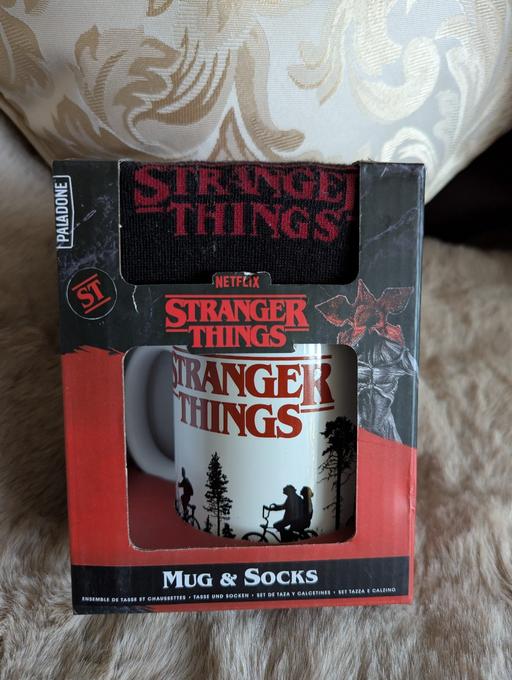 Buy & Sell Denbighshire - Wales Prestatyn - LL19 - Photos for Stranger Things Mug and Sock Set