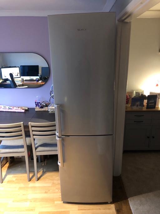 Buy & Sell Nottinghamshire Broxtowe - Photos for Samsung fridge freezer