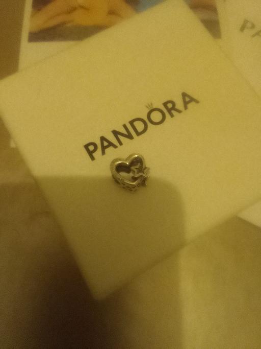 Buy & Sell Kent Sevenoaks - Photos for Pandora heart charm