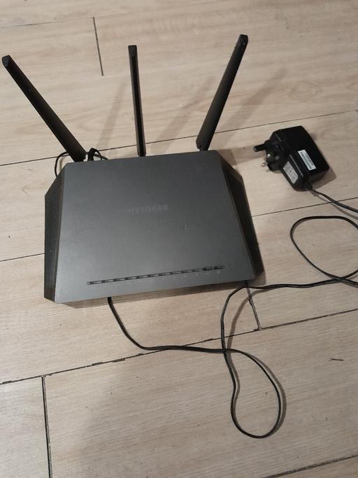 Buy & Sell West Midlands Sandwell - Photos for Netgear Nighthawk Router