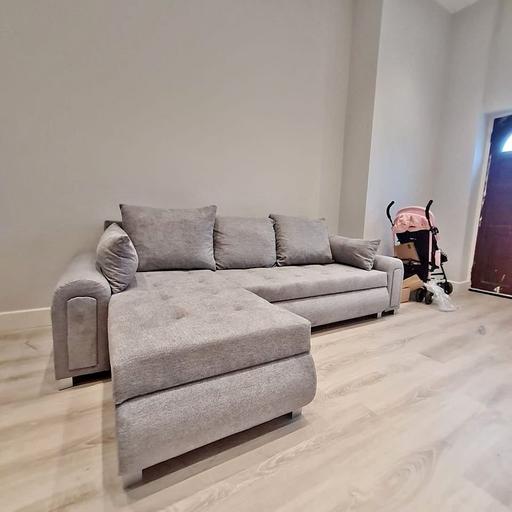 Buy & Sell Brent East Lane Business Park - Brent - Photos for Must Go ASAP Berlin Sofabed & Ottoman sofabed