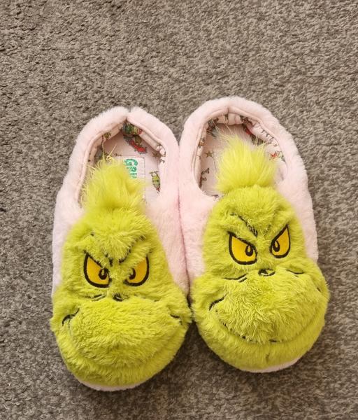 Buy & Sell South East London Croydon - Photos for Girl slippers - Size 3/4