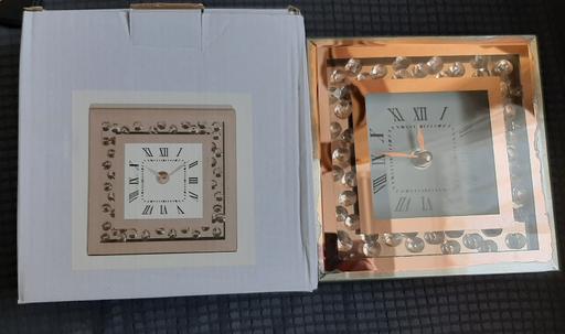 Buy & Sell West Midlands Sandwell - Photos for Luxury Square Window table Clock Sparkly Diam