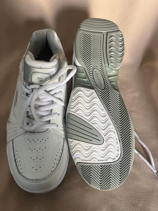 Buy & Sell Bedfordshire Central Bedfordshire - Photos for Slazenger Tennis Shoes white Trainers Size 6