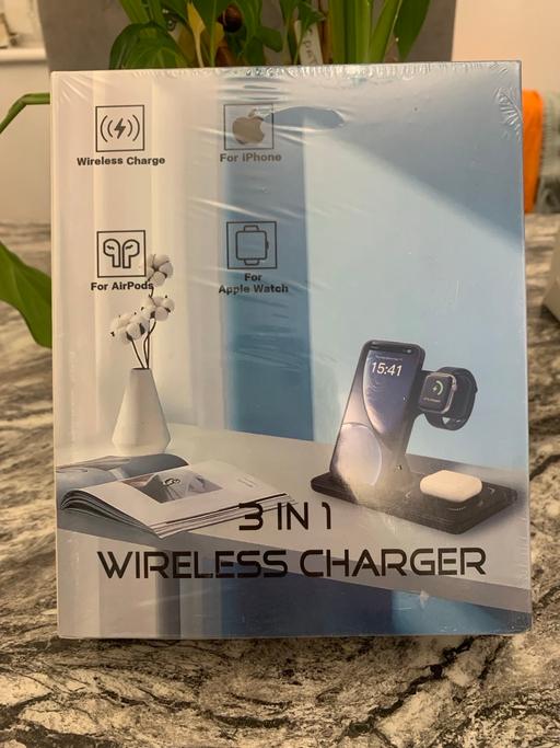 Buy & Sell Merseyside Sefton - Photos for 3 in 1 Wireless Charging Station