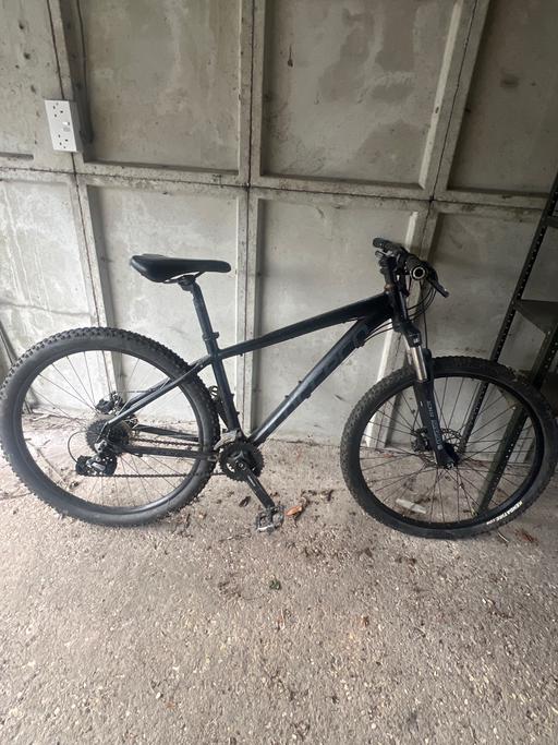 Buy & Sell Buckinghamshire Iver Heath - Buckinghamshire - Photos for Mountain men’s bikes 2 for sale