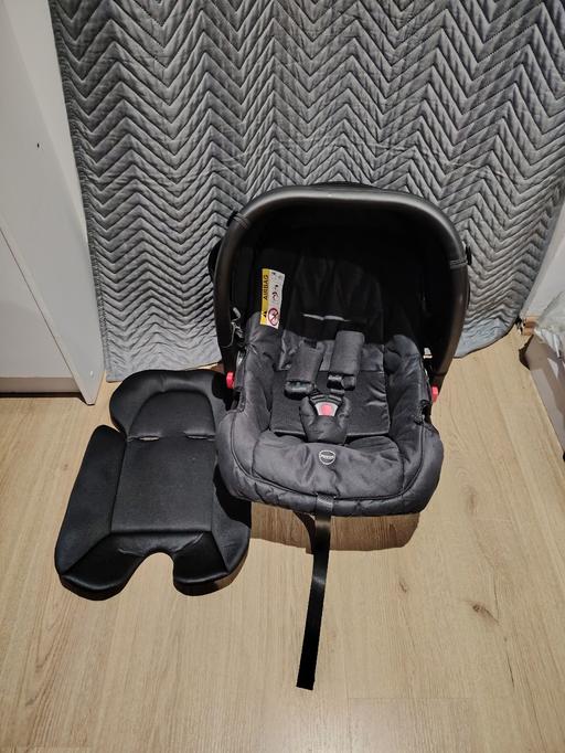 Buy & Sell Staffordshire Stoke-on-Trent - Photos for Baby elegance carseat Black with insert