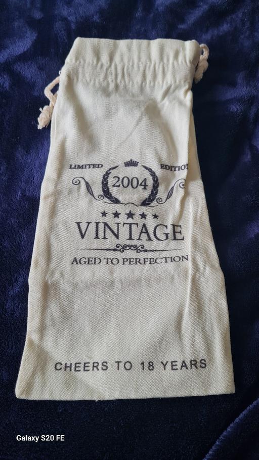 Buy & Sell West Midlands Wolverhampton - Photos for New 18th bottle bag