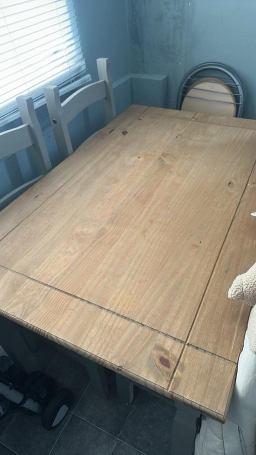 Buy & Sell West Midlands Dudley - Photos for Corona dining table