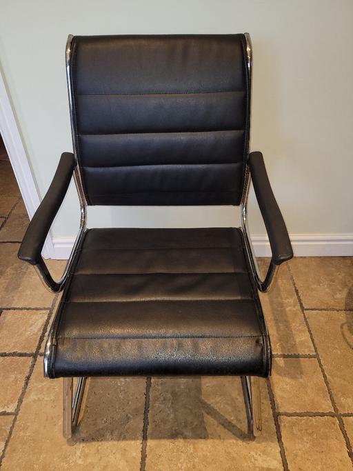 Buy & Sell West Midlands Wolverhampton - Photos for EXECUTIVE OFFICE CHAIR