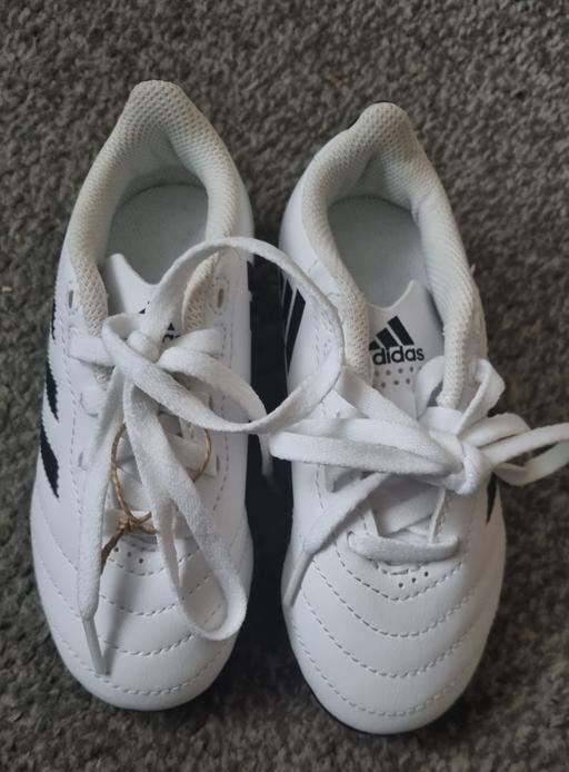 Buy & Sell South East London Croydon - Photos for Kids Adidas Football boots - Size 10