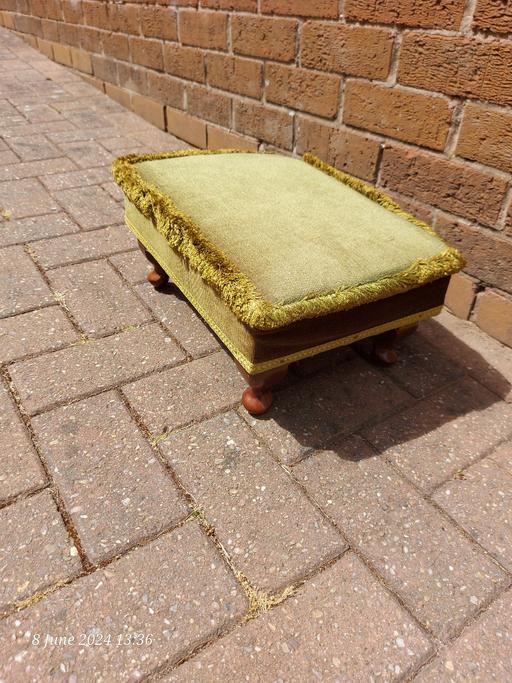 Buy & Sell West Midlands Birmingham - Photos for Vintage footstool