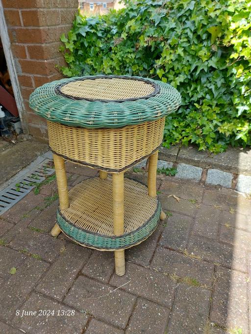 Buy & Sell West Midlands Birmingham - Photos for Vintage bamboo side table