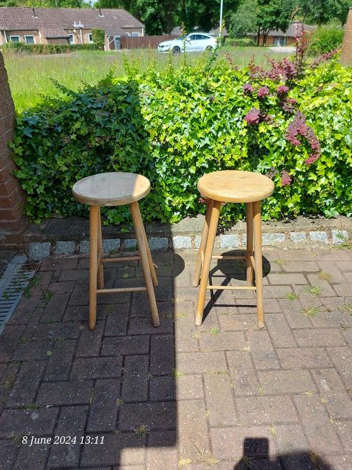 Buy & Sell West Midlands Birmingham - Photos for Pair of tall kitchen bar stools