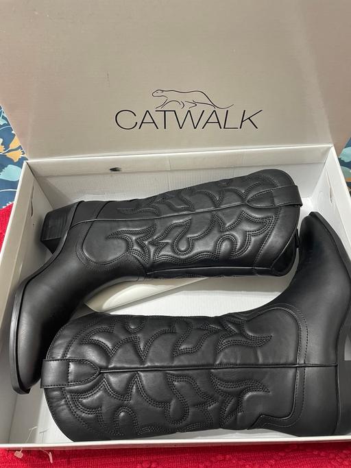 Buy & Sell West Midlands Birmingham - Photos for Boots shoes high-hill catwalk shoes size 4