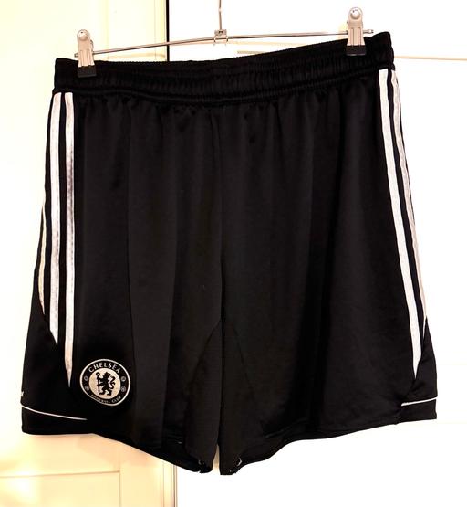 Buy & Sell West London West Kensington - West London - Photos for Chelsea FC Adidas 2013/14 Shorts Size XL