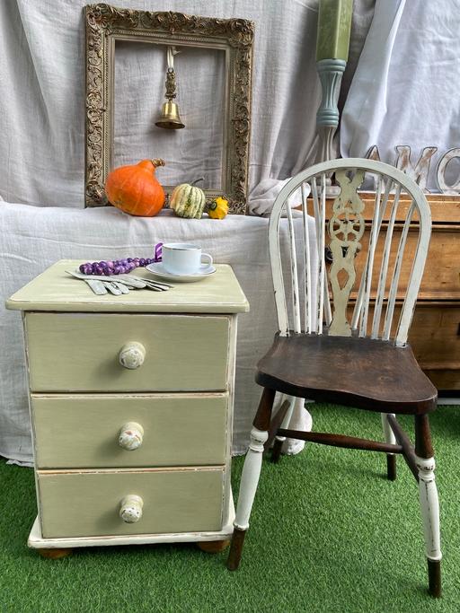 Buy & Sell South West London Merton - Photos for Chest of drawers/wooden /shabby chic