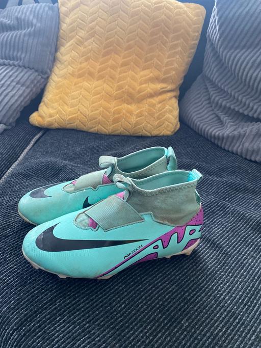 Buy & Sell South Yorkshire Rotherham - Photos for Nike zoom football boots size 2 boys