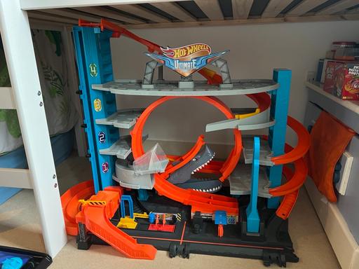 Buy & Sell Bexley Sidcup - DA15 - Photos for Hot wheels garage