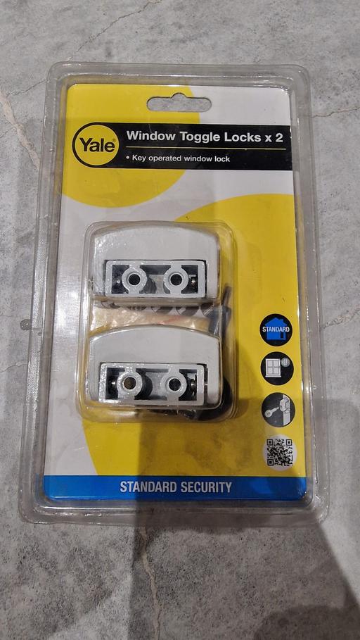 Buy & Sell West Midlands Walsall - Photos for Yale window toggle locks x2