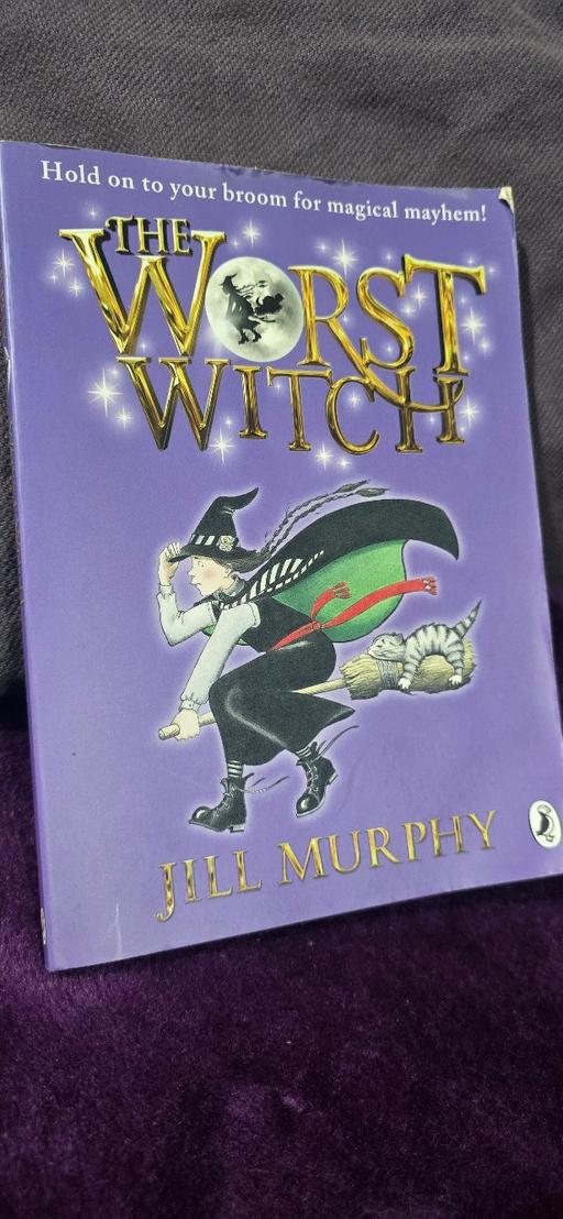 Buy & Sell Lancashire Chorley - Photos for The worst witch -Jill murphy