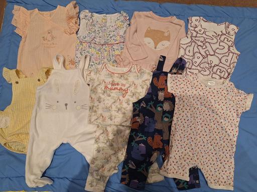 Buy & Sell Falkirk Carron - Falkirk - Photos for Outfits Size 3-6 Months