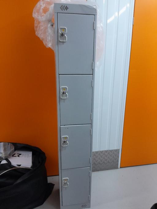 Buy & Sell South West London Wandsworth Road - South West London - Photos for Locker