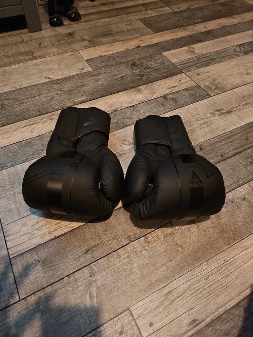 Buy & Sell Hertfordshire East Hertfordshire - Photos for RDX boxing gloves