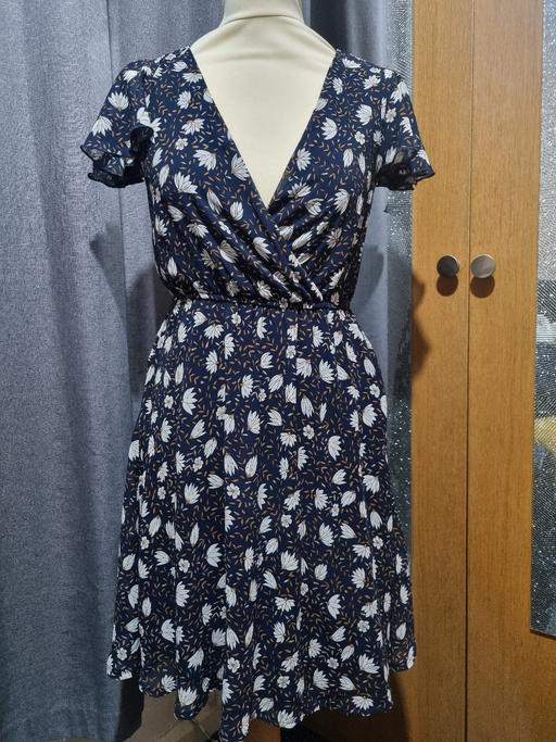 Buy & Sell West Midlands Birmingham - Photos for Dress knee Length Blue with White Flower UK 8