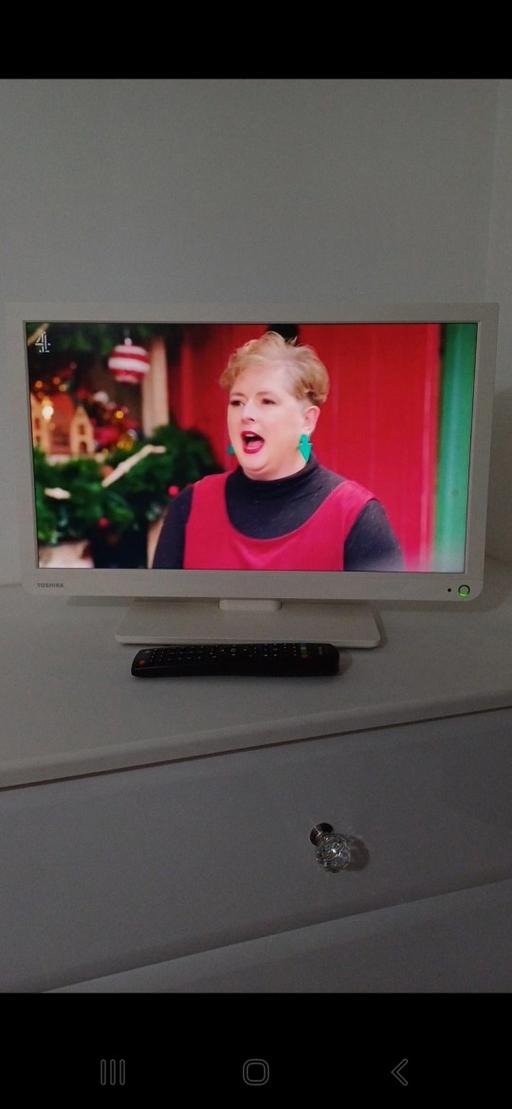 Buy & Sell Staffordshire Stoke-on-Trent - Photos for Toshiba TV/ DVD Combi 24 inch