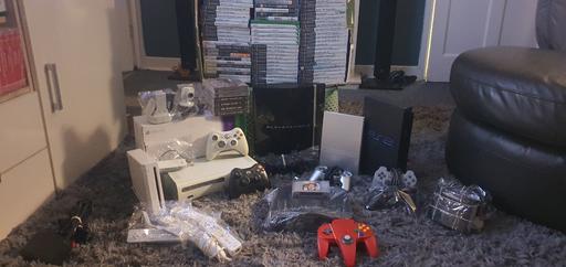 Buy & Sell East London Millwall - East London - Photos for gaming bundle