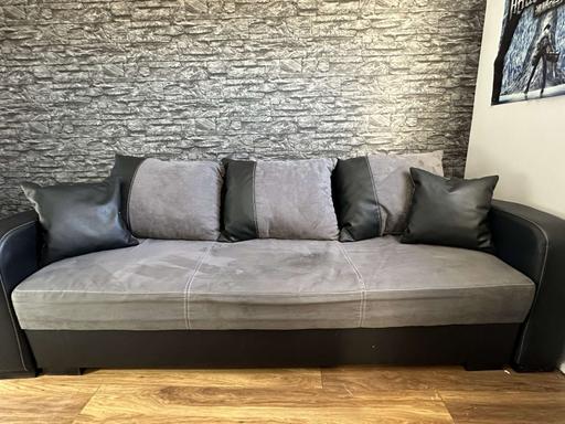 Buy & Sell Essex Basildon - Photos for SMALL DOUBLE SOFA BED