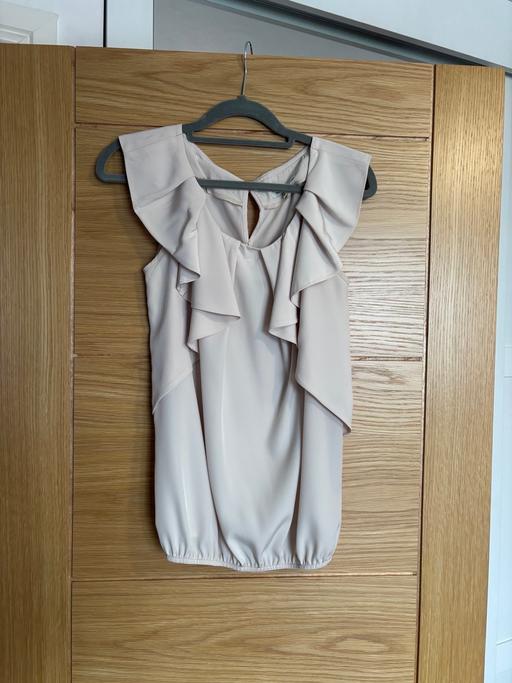 Buy & Sell West Yorkshire Leeds - Photos for River Island Cream Blouse 8