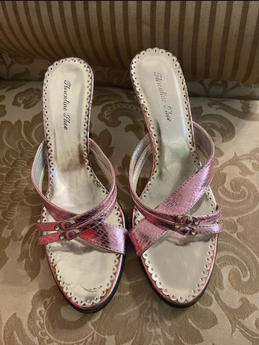 Buy & Sell South East London Bromley - Photos for Kitten heels