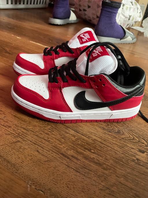 Buy & Sell South West London Wandsworth - Photos for Uk 3 red and white nike sb dunk low pros