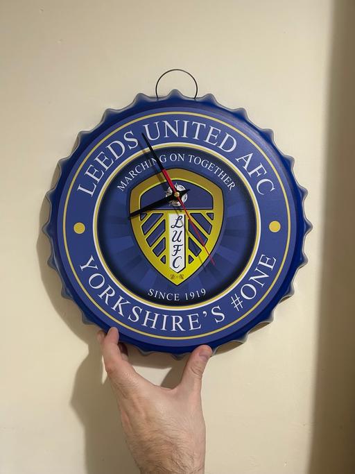 Buy & Sell West Yorkshire Wakefield - Photos for Leeds United Wall Clock Brand New