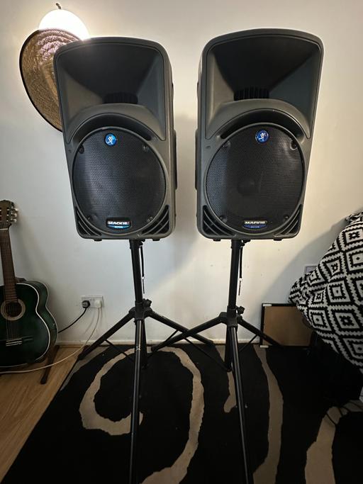 Buy & Sell South East London Tulse Hill - South East London - Photos for Speakers Mackie SRM 450 V1 + Gorilla Stands