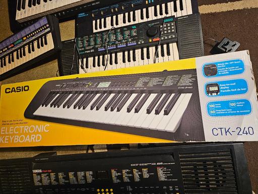 Buy & Sell West Midlands Walsall - Photos for Electronic keyboard job lot