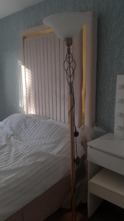 Buy & Sell Greater Manchester Wigan - Photos for standard lamp