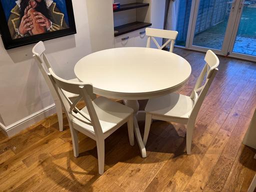 Buy & Sell Buckinghamshire Chelmscote - Buckinghamshire - Photos for IKEA white wood dining table & 4 chairs