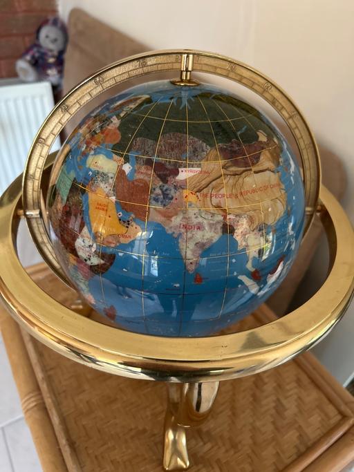 Buy & Sell Worcestershire Redditch - Photos for World Globe inlaid semi precious stone