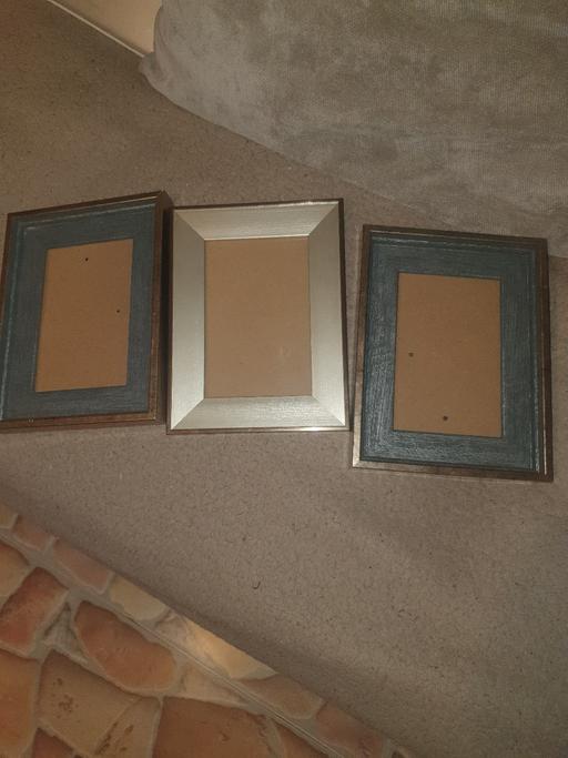 Buy & Sell West Midlands Dudley - Photos for 3 , Lovely Gold/Brass Coloured Picture Frames