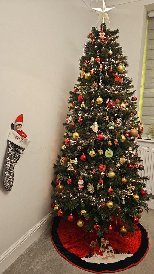 Buy & Sell Caerphilly - Wales Nelson - Caerphilly - Photos for 7.6 ft Eiger Christmas tree FREE