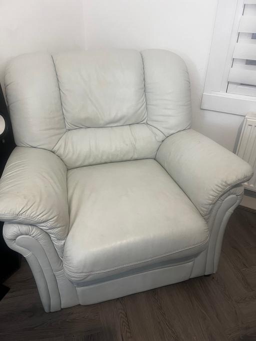 Buy & Sell North London - Photos for Leather armchair