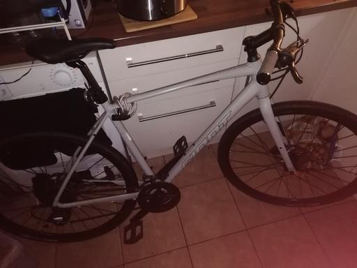 Buy & Sell Merseyside Knowsley - Photos for road bike giant