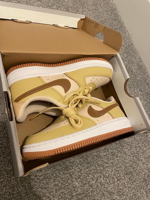 Buy & Sell Wokingham Finchwood Park - Reading - Photos for Air Force 1 '07 LV8