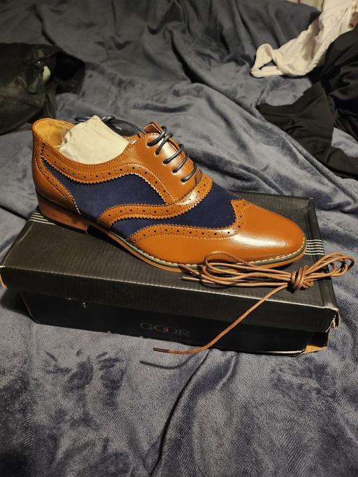 Buy & Sell Lancashire South Ribble - Photos for Boys Tan and Navy Brogues size 5 1/2