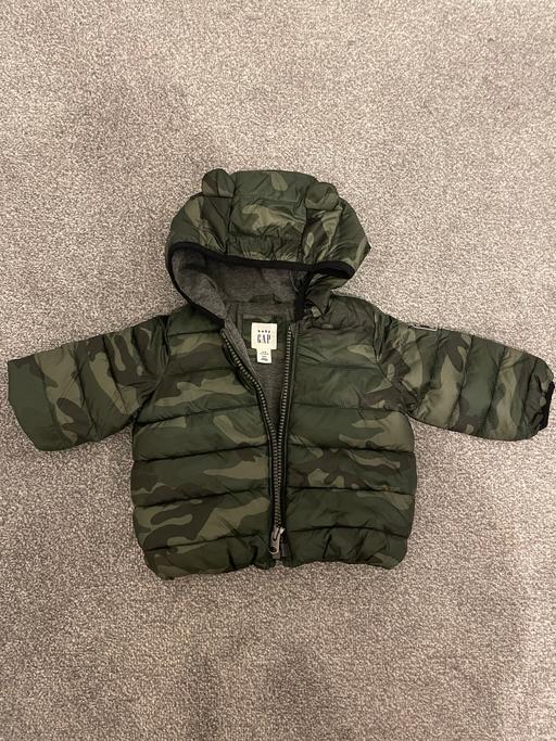 Buy & Sell Wokingham Finchwood Park - Reading - Photos for Green baby Gap Coat