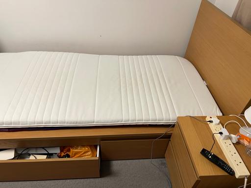 Buy & Sell West London Acton - West London - Photos for IKEA single bed with 2 drawer and mattress