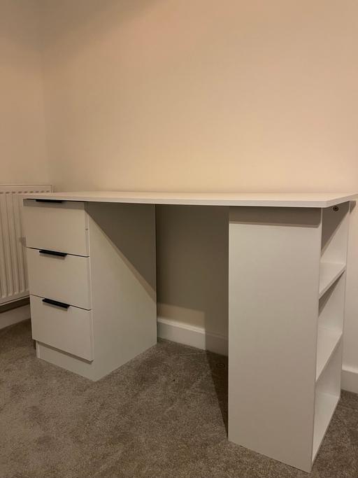 Buy & Sell East London Castle Green - East London - Photos for Laura Ashley Desk